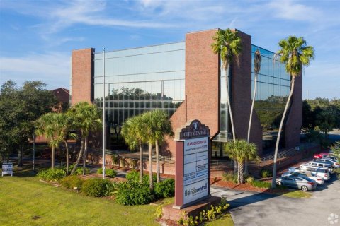 Immobilier commercial à Port Charlotte, Floride 4568.19 m2 № 2136078