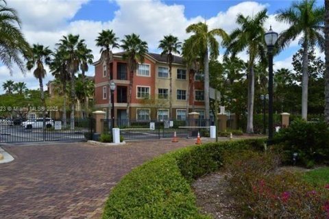 Condo in Miramar, Florida, 1 bedroom  № 1846075 - photo 21