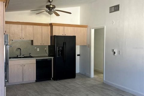 Apartment in Sarasota, Florida 5 bedrooms, 185.8 sq.m. № 1529065 - photo 6
