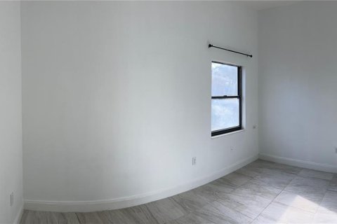 Apartment in Sarasota, Florida 5 bedrooms, 185.8 sq.m. № 1529065 - photo 18