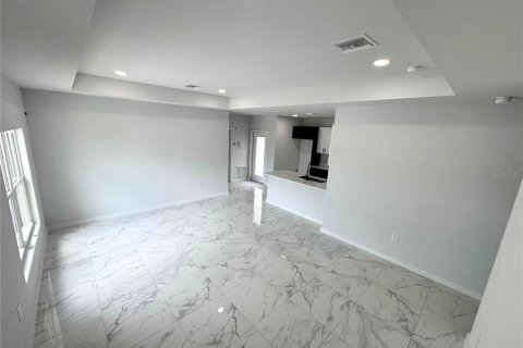 Villa ou maison à vendre à Lehigh Acres, Floride: 3 chambres, 106.47 m2 № 1796675 - photo 8