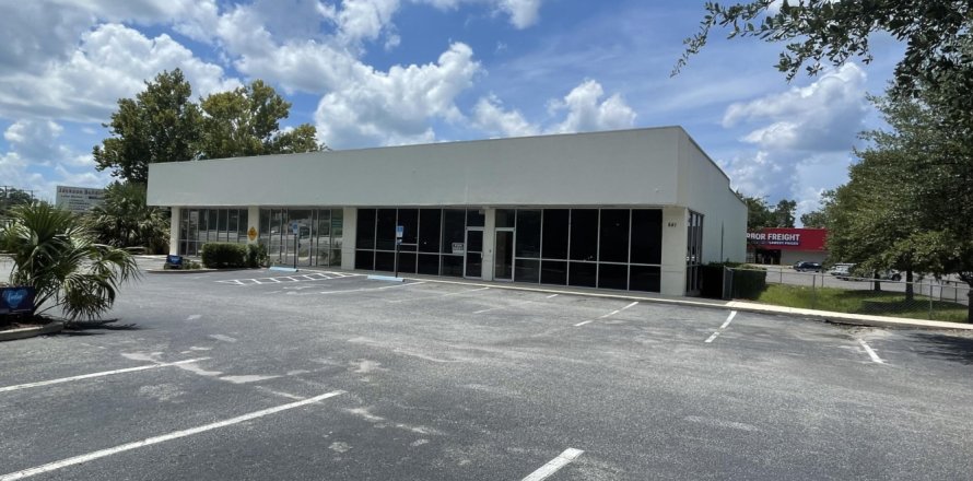 Commercial property in Starke, Florida № 772695