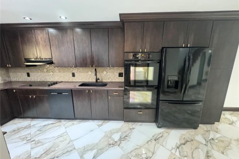 Touwnhouse à louer à Doral, Floride: 2 chambres, 162.58 m2 № 2032460 - photo 9