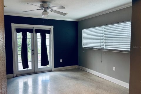 House in Clearwater, Florida 3 bedrooms, 151.62 sq.m. № 2204081 - photo 8