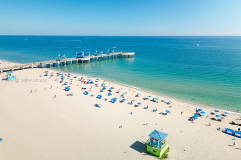 Copropriété à vendre à Pompano Beach, Floride: 1 chambre, 82.68 m2 № 2005156 - photo 27