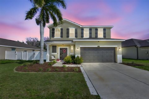 House in Ruskin, Florida 4 bedrooms, 215.9 sq.m. № 2124205 - photo 7