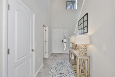 House in Ruskin, Florida 4 bedrooms, 215.9 sq.m. № 2124205 - photo 11