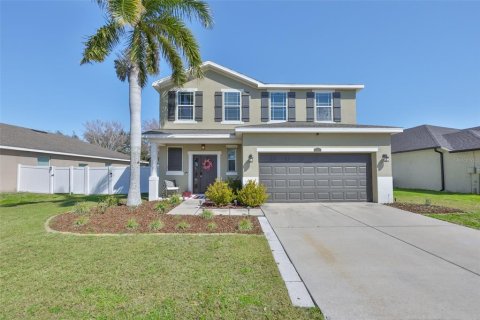 House in Ruskin, Florida 4 bedrooms, 215.9 sq.m. № 2124205 - photo 8