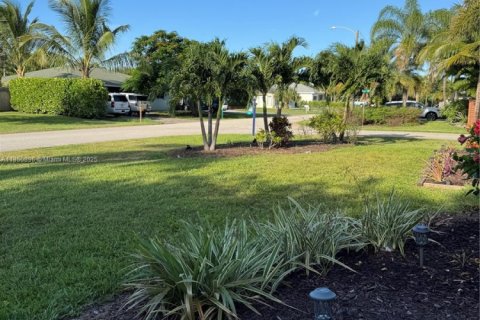 House in Jupiter, Florida 2 bedrooms, 114.08 sq.m. № 1857545 - photo 3