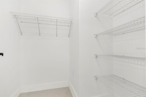 Villa ou maison à vendre à Tampa, Floride: 4 chambres, 222.41 m2 № 2411562 - photo 28