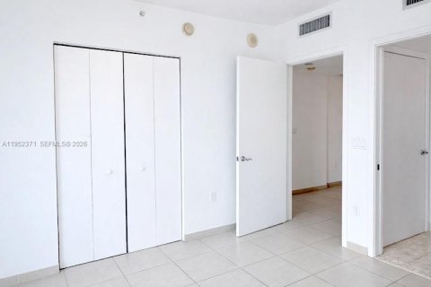 Copropriété à louer à Miami, Floride: 1 chambre, 78.78 m2 № 2006691 - photo 15