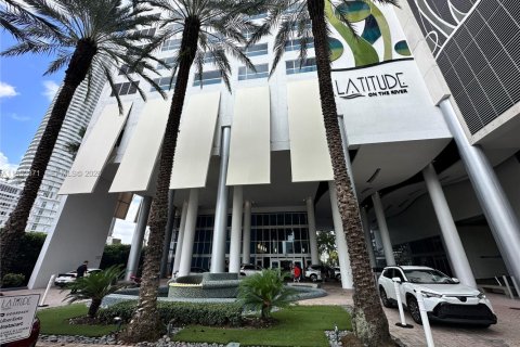 Copropriété à louer à Miami, Floride: 1 chambre, 78.78 m2 № 2006691 - photo 24