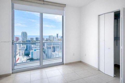 Copropriété à louer à Miami, Floride: 1 chambre, 78.78 m2 № 2006691 - photo 14