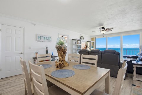 Condo in Daytona Beach Shores, Florida, 2 bedrooms № 2425536 - photo 11