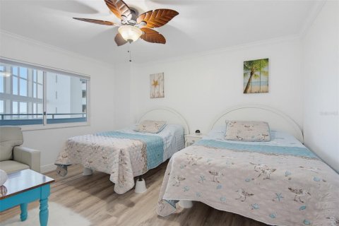 Condo in Daytona Beach Shores, Florida, 2 bedrooms № 2425536 - photo 29