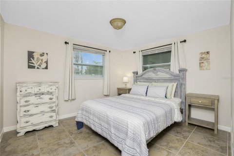 Villa ou maison à louer à Englewood, Floride: 2 chambres, 97.55 m2 № 1442392 - photo 19