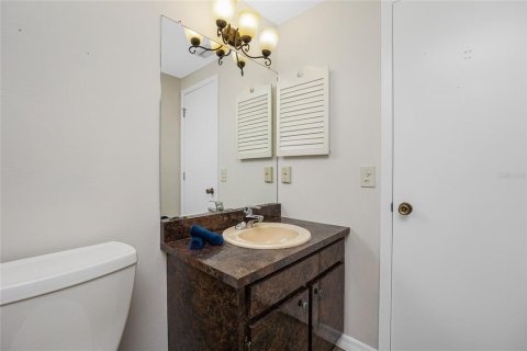 Villa ou maison à louer à Englewood, Floride: 2 chambres, 97.55 m2 № 1442392 - photo 21