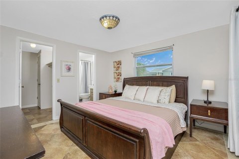 Villa ou maison à louer à Englewood, Floride: 2 chambres, 97.55 m2 № 1442392 - photo 15
