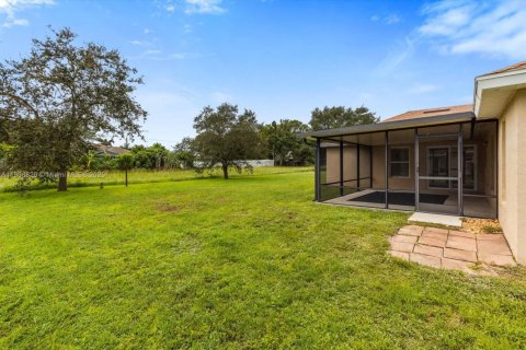 Casa en venta en Port St. Lucie, Florida, 4 dormitorios, 152.73 m2 № 1965317 - foto 29