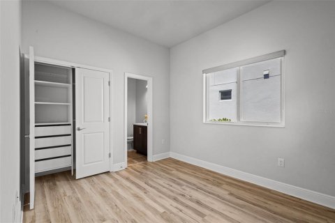 Casa en venta en Odessa, Florida, 4 dormitorios, 268.21 m2 № 1642378 - foto 23