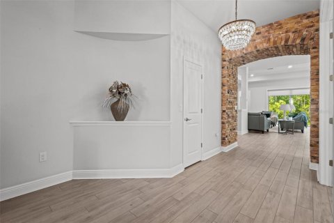 Casa en venta en Odessa, Florida, 4 dormitorios, 268.21 m2 № 1642378 - foto 4