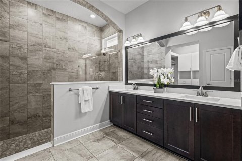 Casa en venta en Odessa, Florida, 4 dormitorios, 268.21 m2 № 1642378 - foto 17