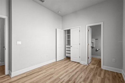 Casa en venta en Odessa, Florida, 4 dormitorios, 268.21 m2 № 1642378 - foto 25