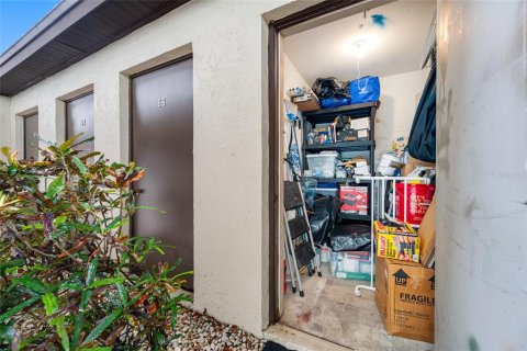 Condo in Largo, Florida, 1 bedroom  № 1684695 - photo 9