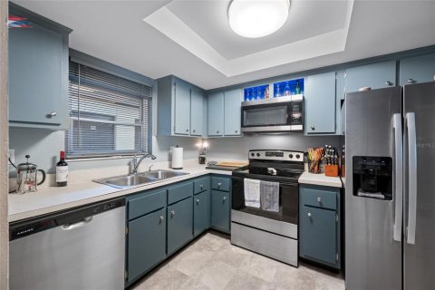 Condo in Largo, Florida, 1 bedroom  № 1684695 - photo 18