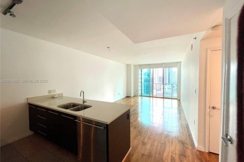 Condominio en alquiler en Miami, Florida, 1 dormitorio, 68.56 m2 № 2076454 - foto 11