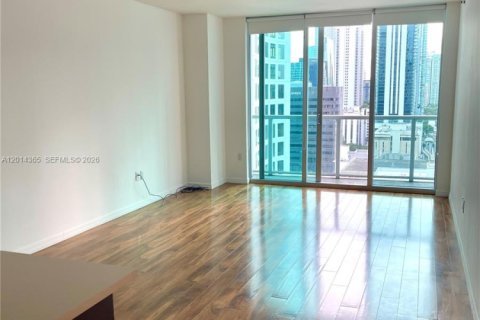 Condominio en alquiler en Miami, Florida, 1 dormitorio, 68.56 m2 № 2076454 - foto 15