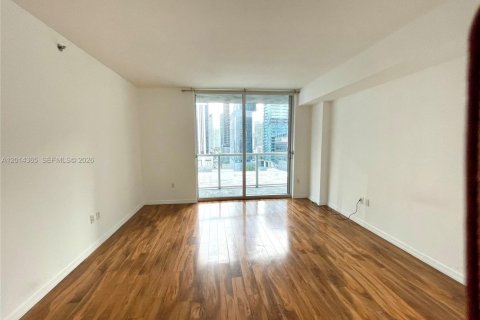 Condominio en alquiler en Miami, Florida, 1 dormitorio, 68.56 m2 № 2076454 - foto 13