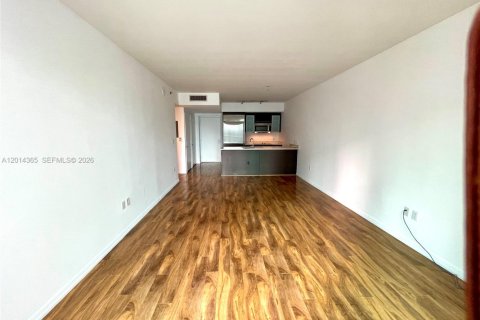 Condominio en alquiler en Miami, Florida, 1 dormitorio, 68.56 m2 № 2076454 - foto 12