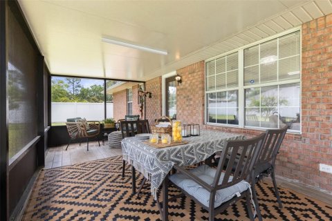House in Palm Coast, Florida 4 bedrooms, 225.01 sq.m. № 2221295 - photo 30