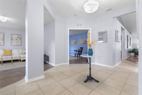 House in Palm Coast, Florida 4 bedrooms, 225.01 sq.m. № 2221295 - photo 11