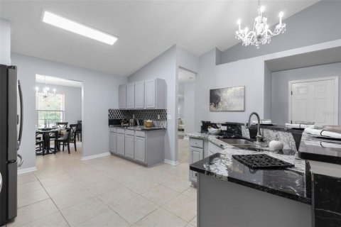 House in Palm Coast, Florida 4 bedrooms, 225.01 sq.m. № 2221295 - photo 19