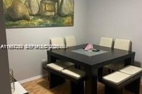 Copropriété à vendre à Miramar, Floride: 1 chambre, 83.61 m2 № 2049626 - photo 4