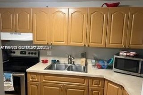 Copropriété à vendre à Miramar, Floride: 1 chambre, 83.61 m2 № 2049626 - photo 7