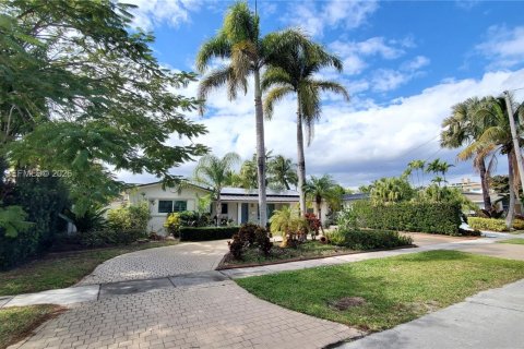 Casa en alquiler en North Miami, Florida, 4 dormitorios, 216.83 m2 № 2021836 - foto 24