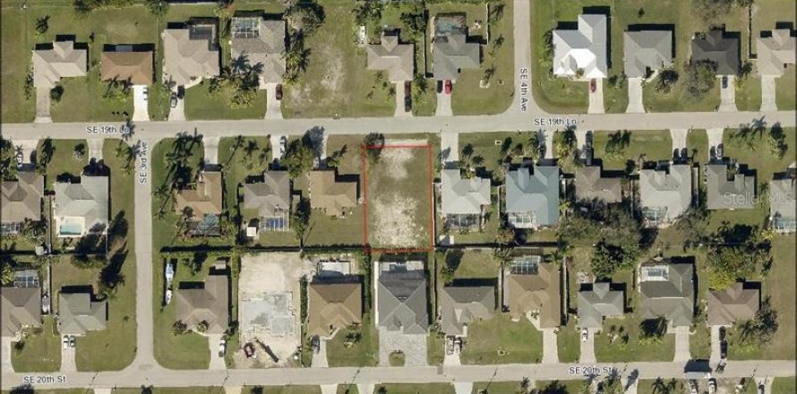 Land in Cape Coral, Florida № 362830