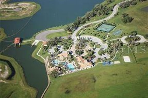 Casa en alquiler en Kissimmee, Florida, 4 dormitorios, 263.84 m2 № 2149321 - foto 17