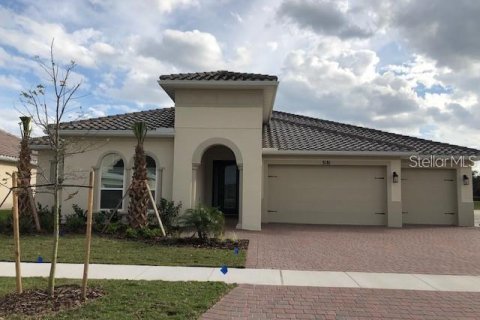 Casa en alquiler en Kissimmee, Florida, 4 dormitorios, 263.84 m2 № 2149321 - foto 2
