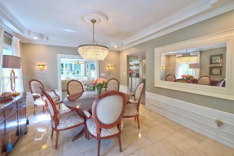 Villa ou maison à vendre à Coral Gables, Floride: 5 chambres, 244.24 m2 № 2059732 - photo 26
