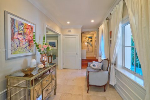 Villa ou maison à vendre à Coral Gables, Floride: 5 chambres, 244.24 m2 № 2059732 - photo 20