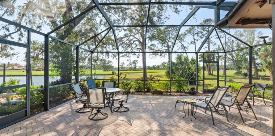 Casa en Sarasota, Florida 3 dormitorios, 292.64 m2 № 1538522