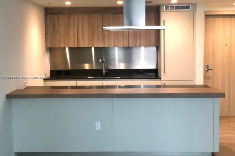 Condo in Miami, Florida, 1 bedroom  № 2017584