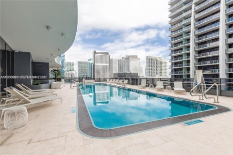 Condo in Miami, Florida, 1 bedroom  № 2017584 - photo 19