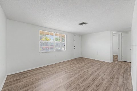 Купить виллу или дом в Порт-Ричи, Флорида 6 комнат, 109.44м2, № 2224944 - фото 8