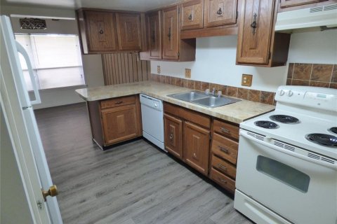 Touwnhouse à louer à Orlando, Floride: 3 chambres, 150.22 m2 № 2114301 - photo 4