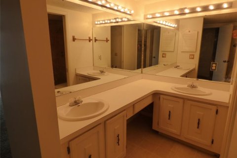 Touwnhouse à louer à Orlando, Floride: 3 chambres, 150.22 m2 № 2114301 - photo 8